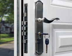 Interlock main door